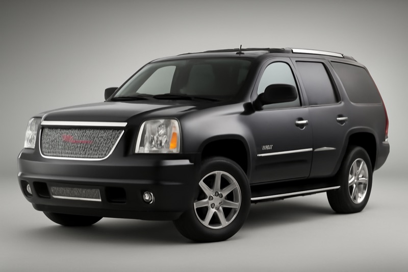 2010 GMC Yukon Denali windshield replacement in Camarillo, CA