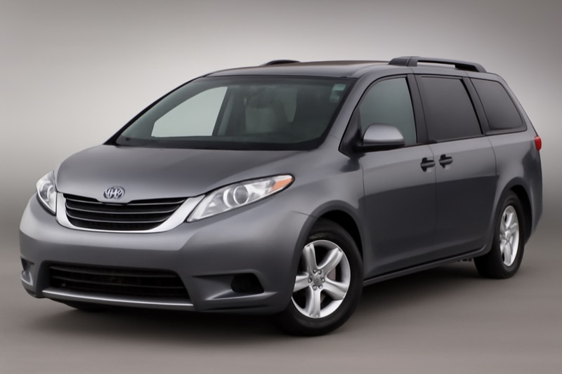 2011 Toyota Sienna windshield replacement in Camarillo, CA