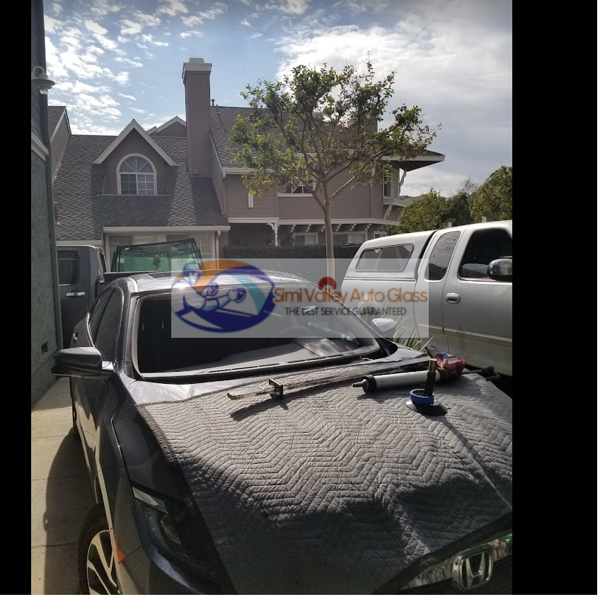 Mobile auto glass service van in Camarillo