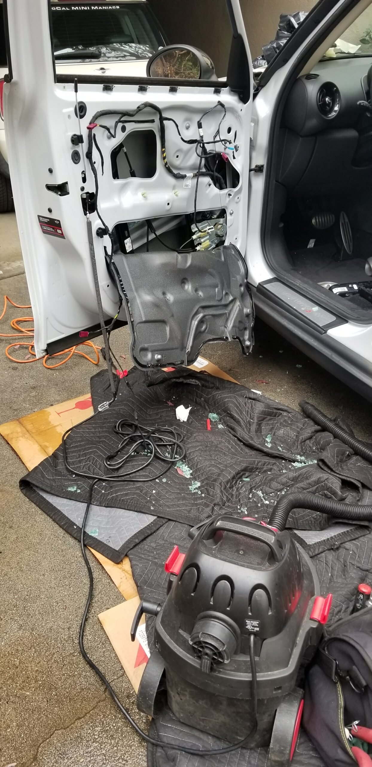 Side window replacement service Camarillo